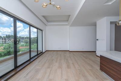 2 Bed Apartment with En Suite in Rosslyn - 2