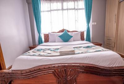 Furnished 2 Bed Apartment with En Suite at School Lane