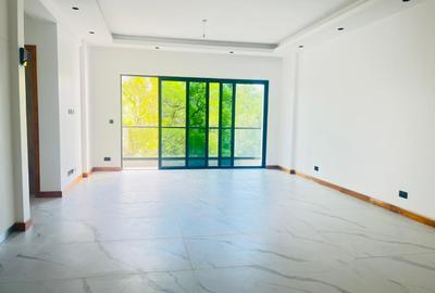 2 Bed Apartment with En Suite in Westlands Area - 3