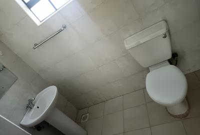 2 Bed Apartment with Borehole in Kilimani