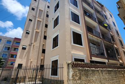 Serviced 1 Bed Apartment with En Suite at Mtambo