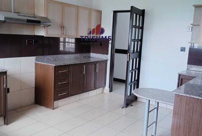 3 Bed Apartment with En Suite at Westland