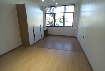 Studio Apartment with Swimming Pool at Kilimani - 3