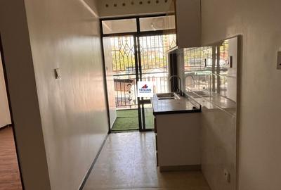 1 Bed Apartment with En Suite in Kilimani - 3