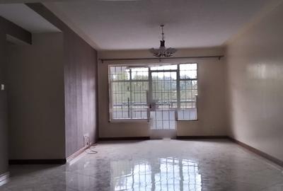 3 Bed Apartment with En Suite in Lavington - 3