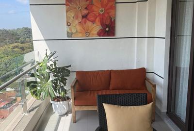 3 Bed Apartment with En Suite in Riverside - 2