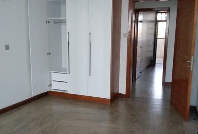 3 Bed Apartment with En Suite in Kileleshwa - 2