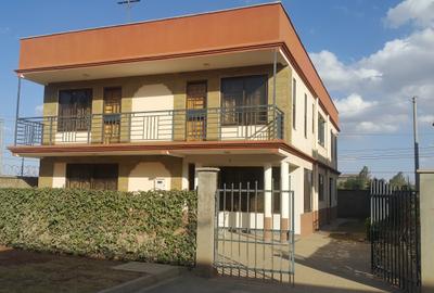 5 Bed Townhouse with En Suite in Syokimau