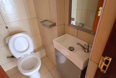 2 Bed Apartment with En Suite at Suguta Kileleshwa