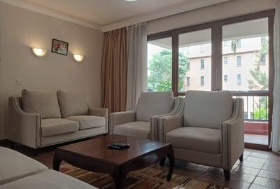 Serviced 2 Bed Apartment with En Suite in Kilimani