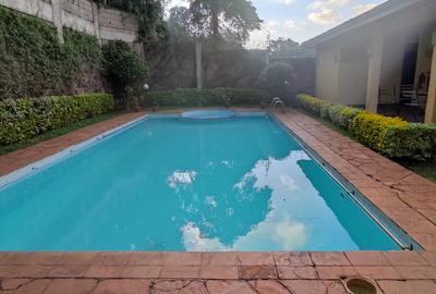 Serviced 3 Bed Apartment with En Suite in Lavington