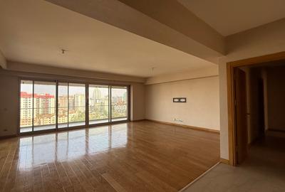 3 Bed Apartment with En Suite in Kileleshwa