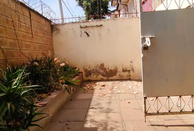 4 Bed Townhouse with Staff Quarters at Five Star Estate - 4