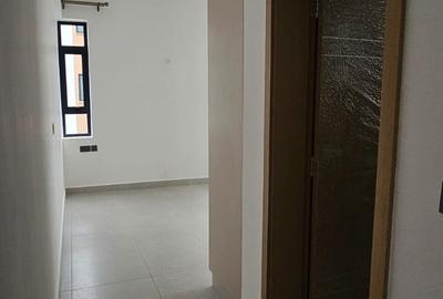 3 Bed Apartment with En Suite at Brookside Garden - 4