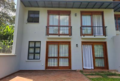 Furnished 2 Bed Apartment with En Suite at Kyuna Crescent