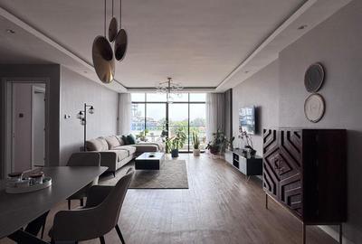 2 Bed Apartment with En Suite in Brookside