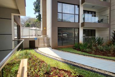 Furnished 3 Bed Apartment with Swimming Pool in Riverside