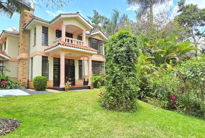 5 Bed House with En Suite at Rosslyn
