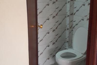 1 Bed Apartment with En Suite at Nyari Central - 4