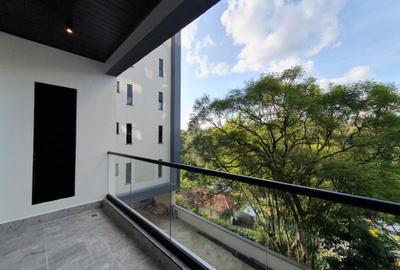 2 Bed Apartment with En Suite at Peponi Rd - 4
