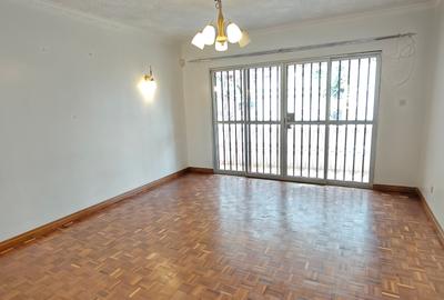 2 Bed Apartment with En Suite in Lavington