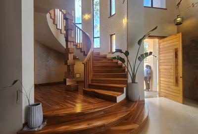 4 Bed Villa with En Suite in Loresho - 2