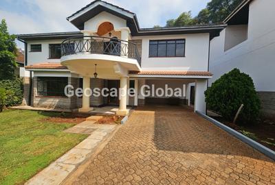 5 Bed House with En Suite in Spring Valley