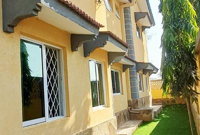 8 Bed House in Nyali Area