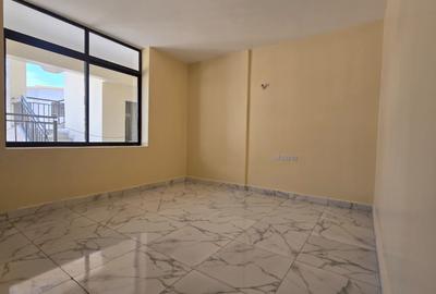 2 Bed Apartment with En Suite in Thindigua