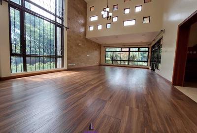 4 Bed Villa with En Suite at Mumwe - 4