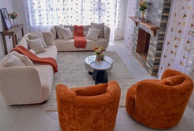 4 Bed Villa with En Suite at Muhuri Road - 3