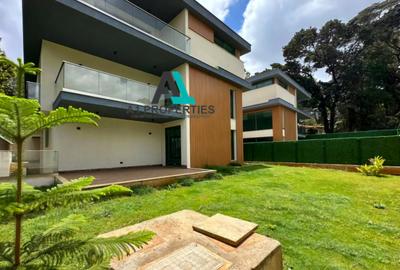 5 Bed Townhouse with En Suite in Lavington
