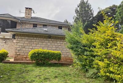 5 Bed House with En Suite at Mutero