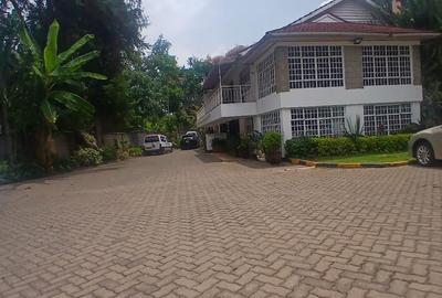5 Bed Townhouse with Garden in Westlands Area