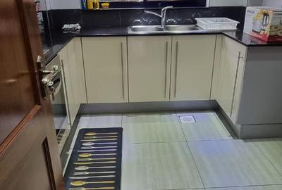 2 Bed Apartment with En Suite in Westlands Area