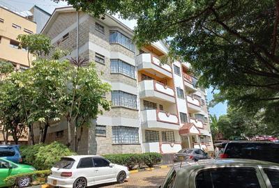 2 Bed Apartment with En Suite at Westlands