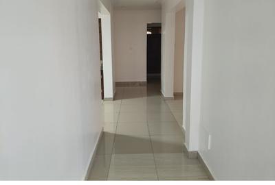 3 Bed Apartment with En Suite at Links Road - 3