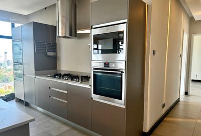 3 Bed Apartment with En Suite at Waiyaki Way - 4