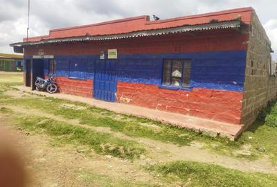 10,000 ft² Land at Chaka Town
