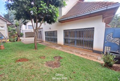 5 Bed Townhouse with En Suite at Convent Drive