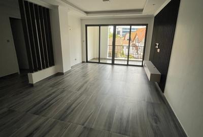 1 Bed Apartment with En Suite in Westlands Area - 3