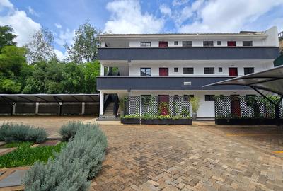 1 Bed Apartment with En Suite in Kilimani - 3
