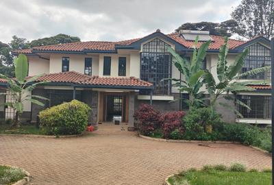 4 Bed House with En Suite at Muteero