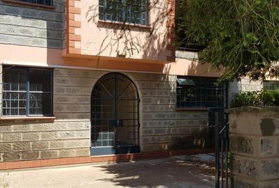4 Bed Townhouse with En Suite at Off Mombasa Road