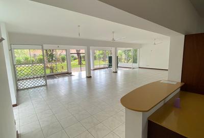 3 Bed Townhouse with En Suite in Nyali Area - 4