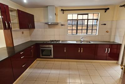 4 Bed Townhouse with En Suite at Lavington