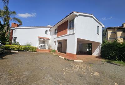 5 Bed House with En Suite in Gigiri - 2