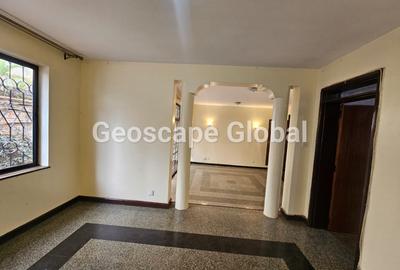 4 Bed Townhouse with En Suite in Spring Valley