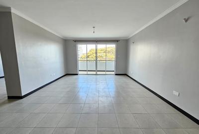 3 Bed Apartment with En Suite in Kileleshwa