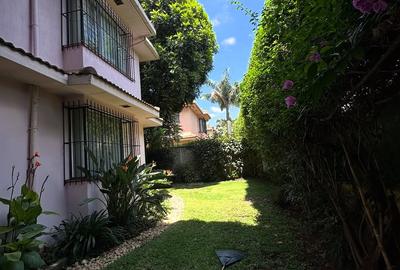 4 Bed Townhouse with En Suite at Convent Drive - 3